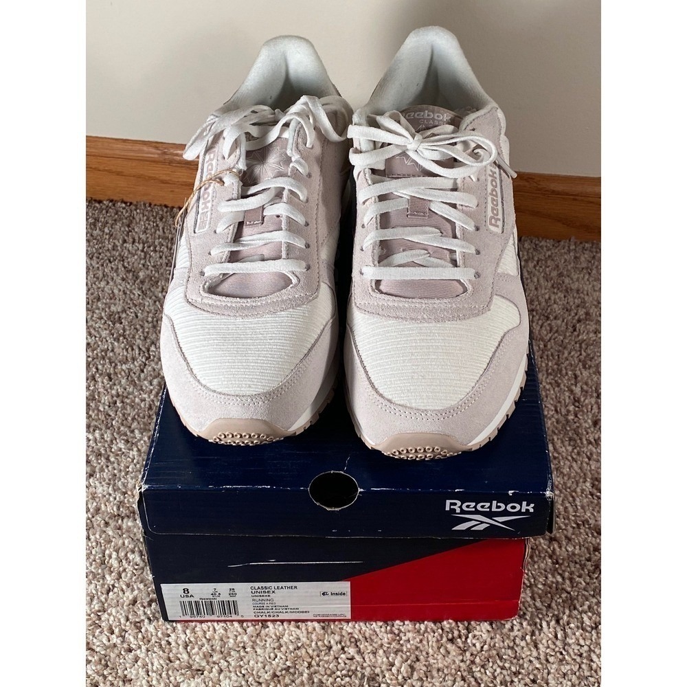 Reebok Classic Leather Running Shoes NIB Women Sz 8 Chalk Mod Beige GY1523 - Picture 7 of 13
